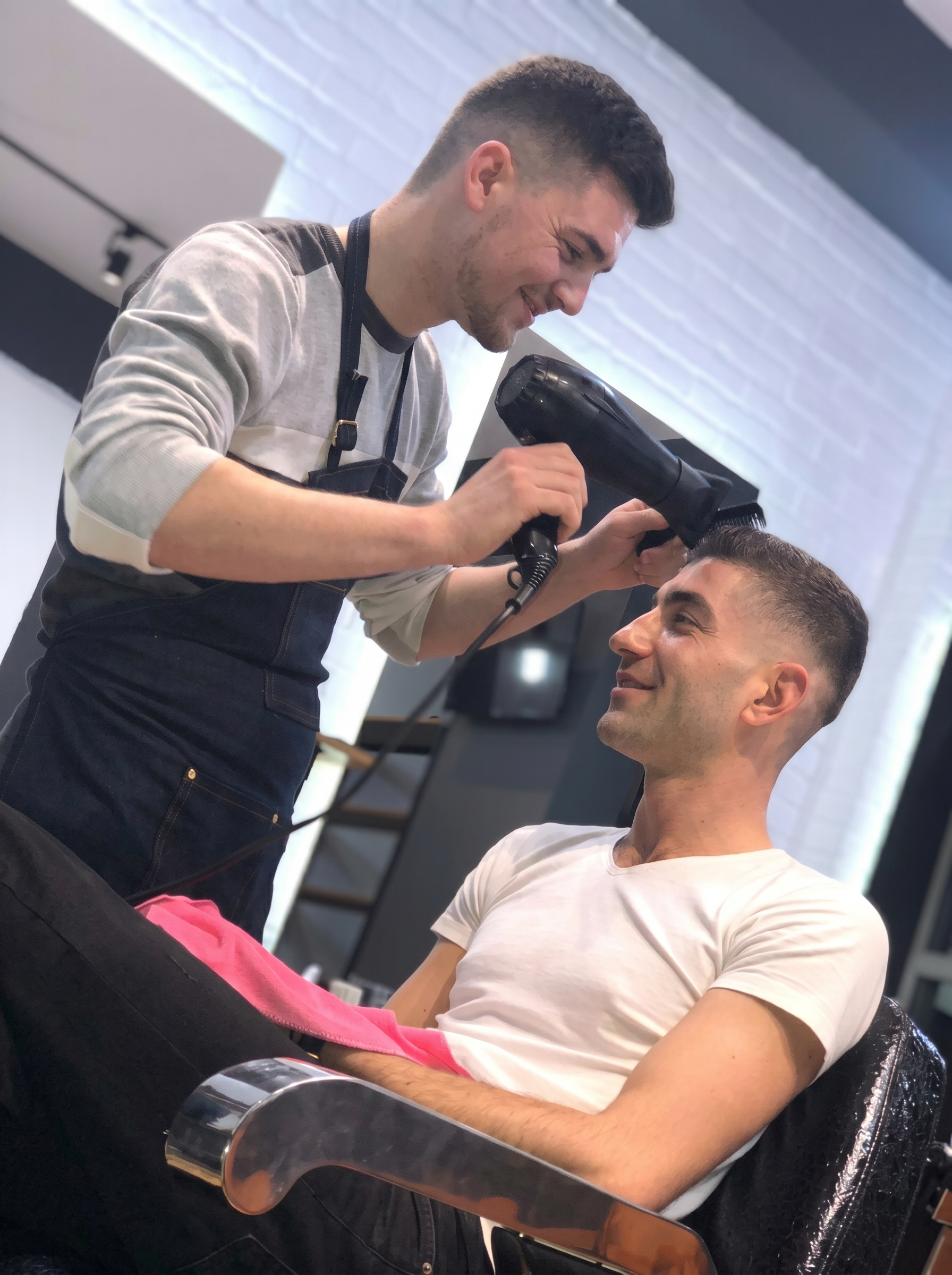 Lorenzo Barber Shop